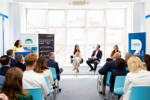 Committee-Room Committee-Room